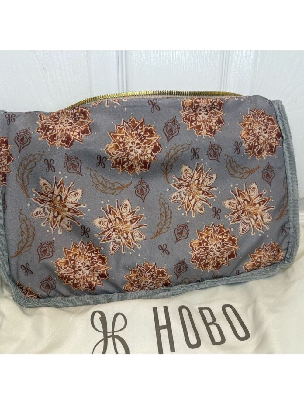 HOBO HARK LEATHER CONVERTIBLE SHOULDER WRISTLET PEBBLE BUFFED HIDE BAG - Picture 9 of 16